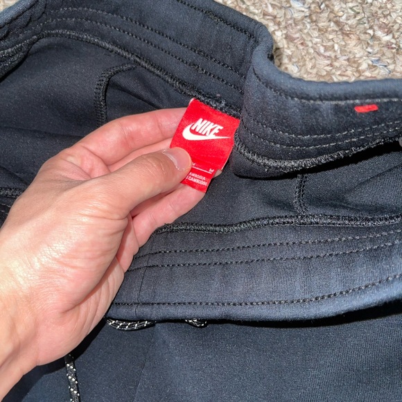 Nike Short - Picture 4 of 7